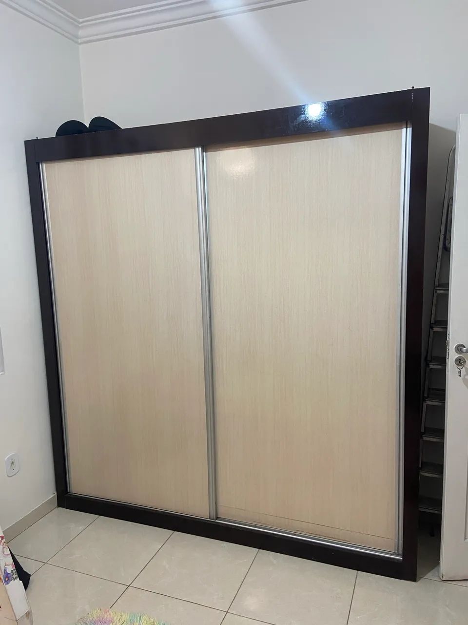 Guarda roupas usado em perfeito estado