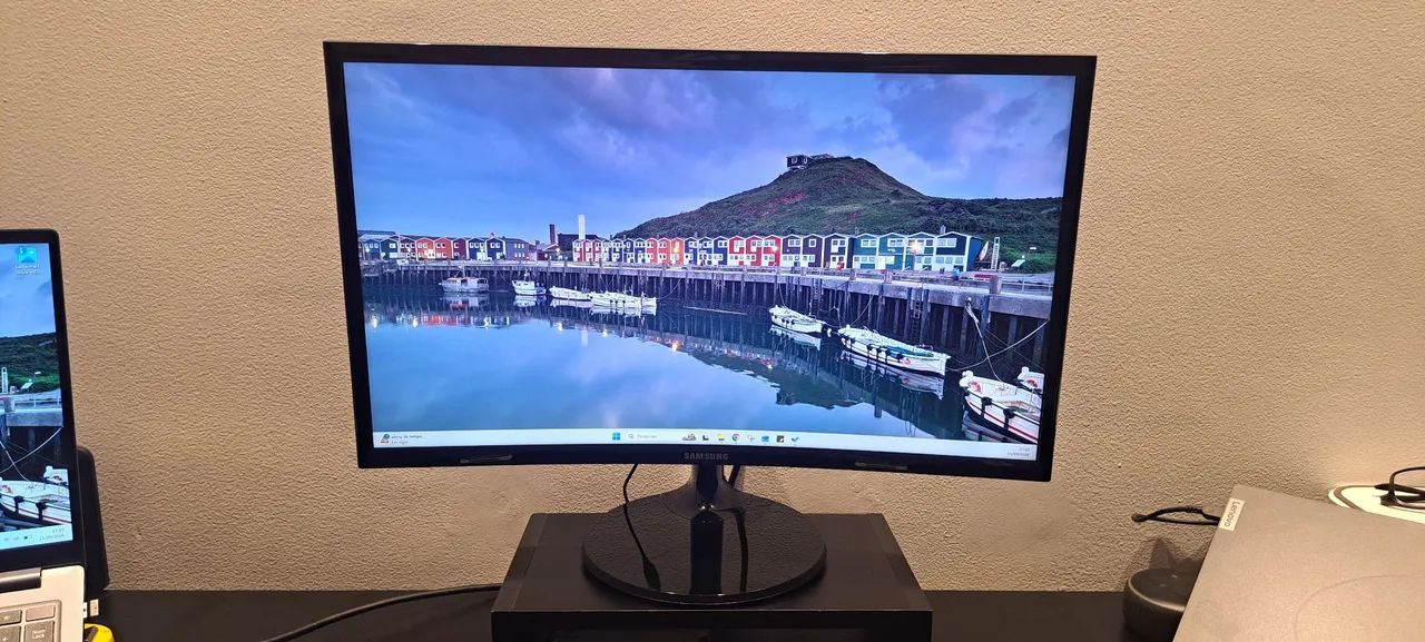 Monitor Samsung Curvo 24 Polegadas Full HD - Foto 2