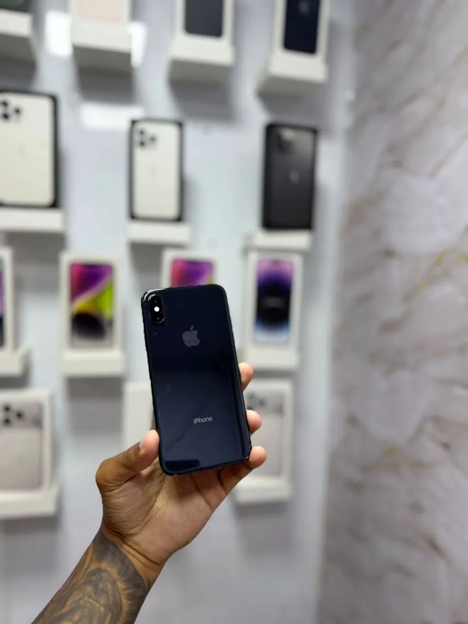 IPHONE X 64GB<br>R$ 599