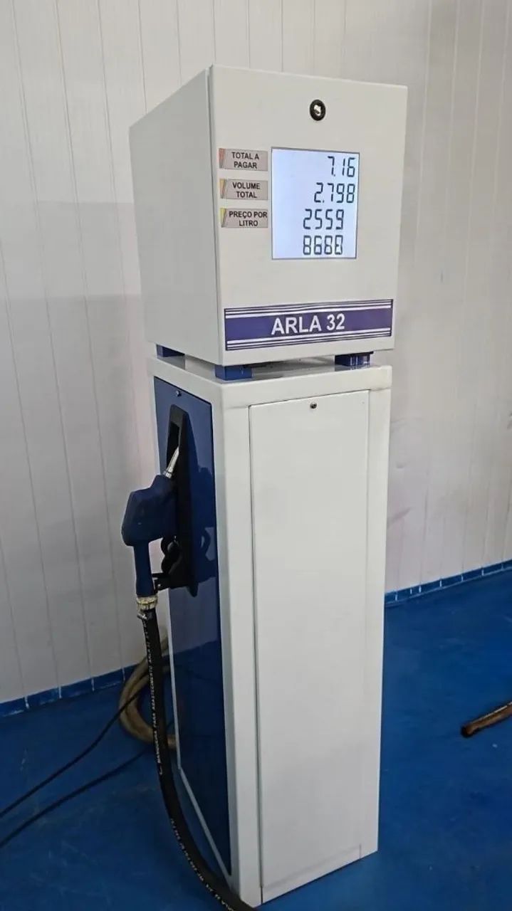 Bomba Arla32 para Posto de Combustível 