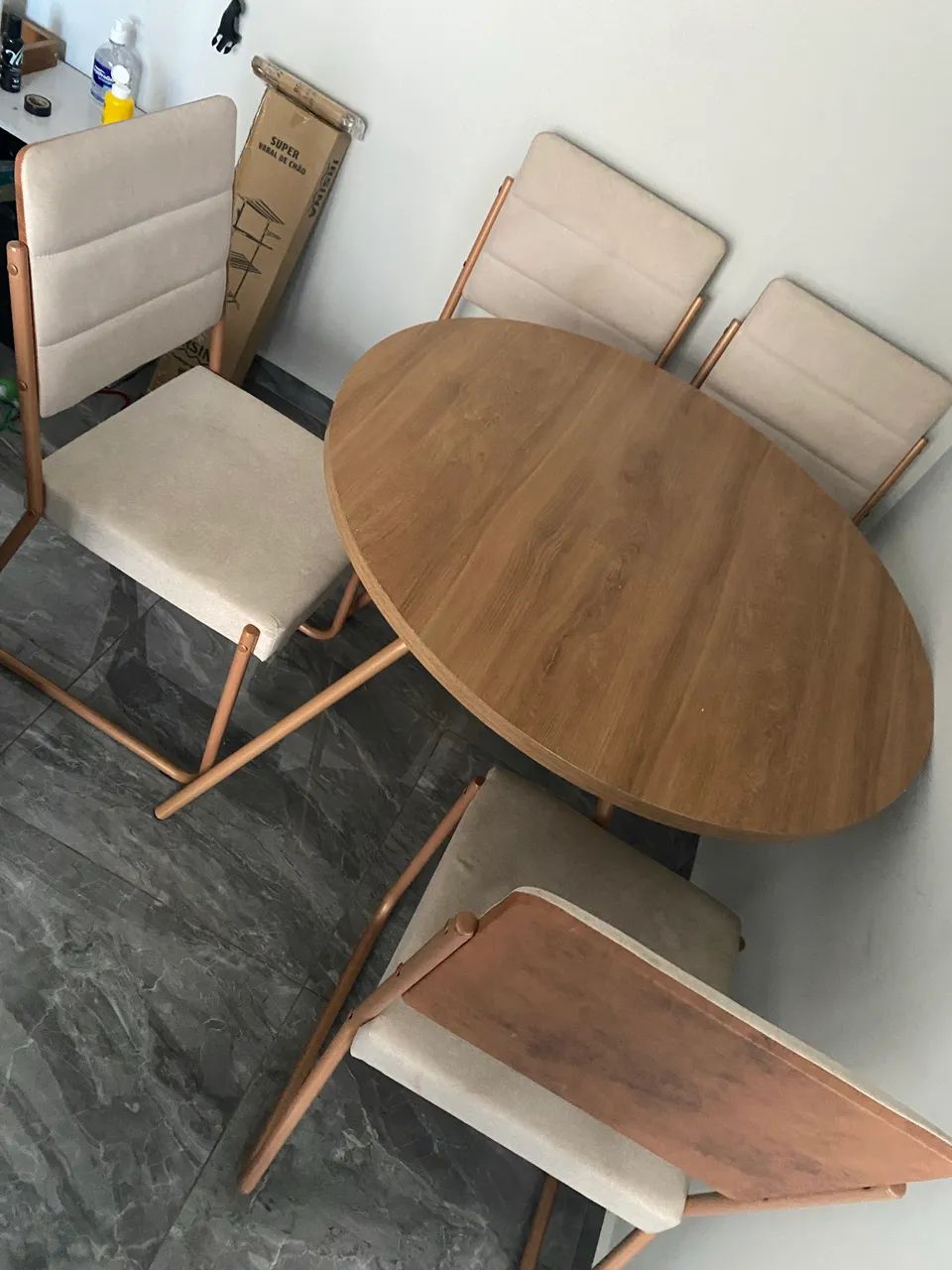 Mesa com 4 lugares  - Foto 2