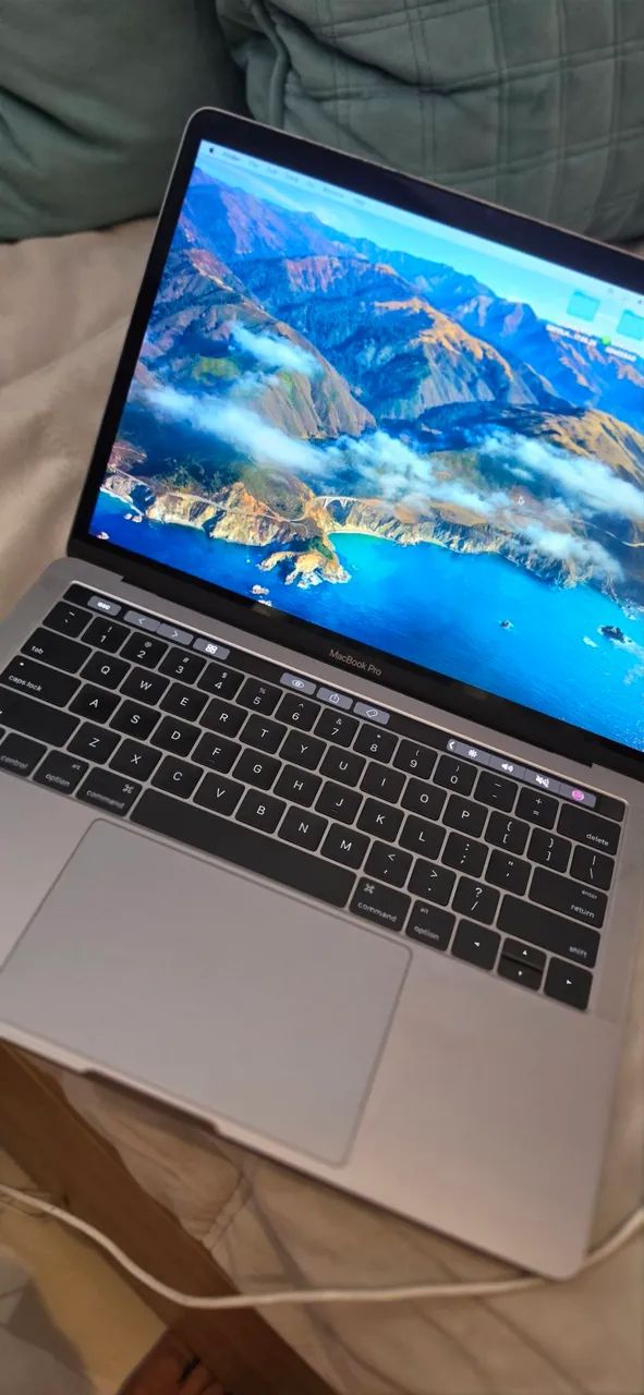 MacBook Pro 13