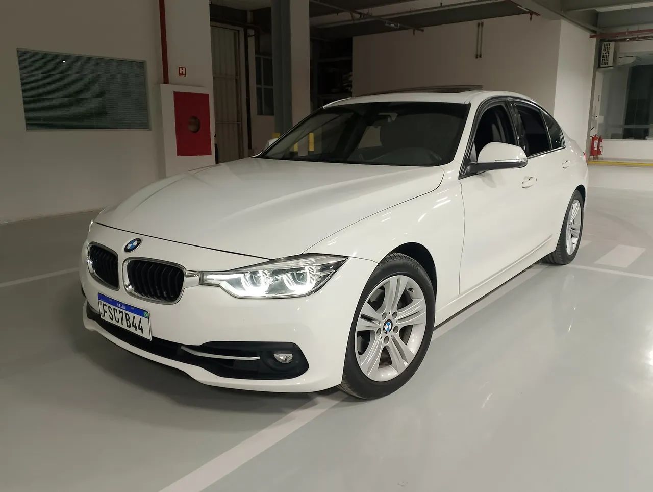 BMW 320I 2017