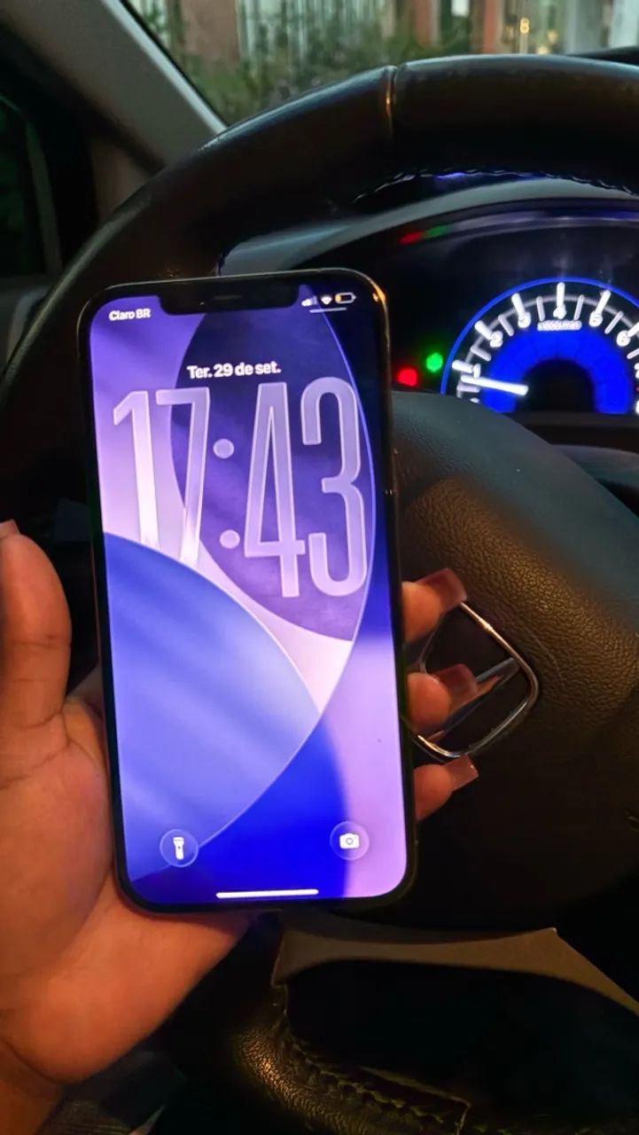 Vendo ou troco iPhone 12 Pro Max  - Foto 3