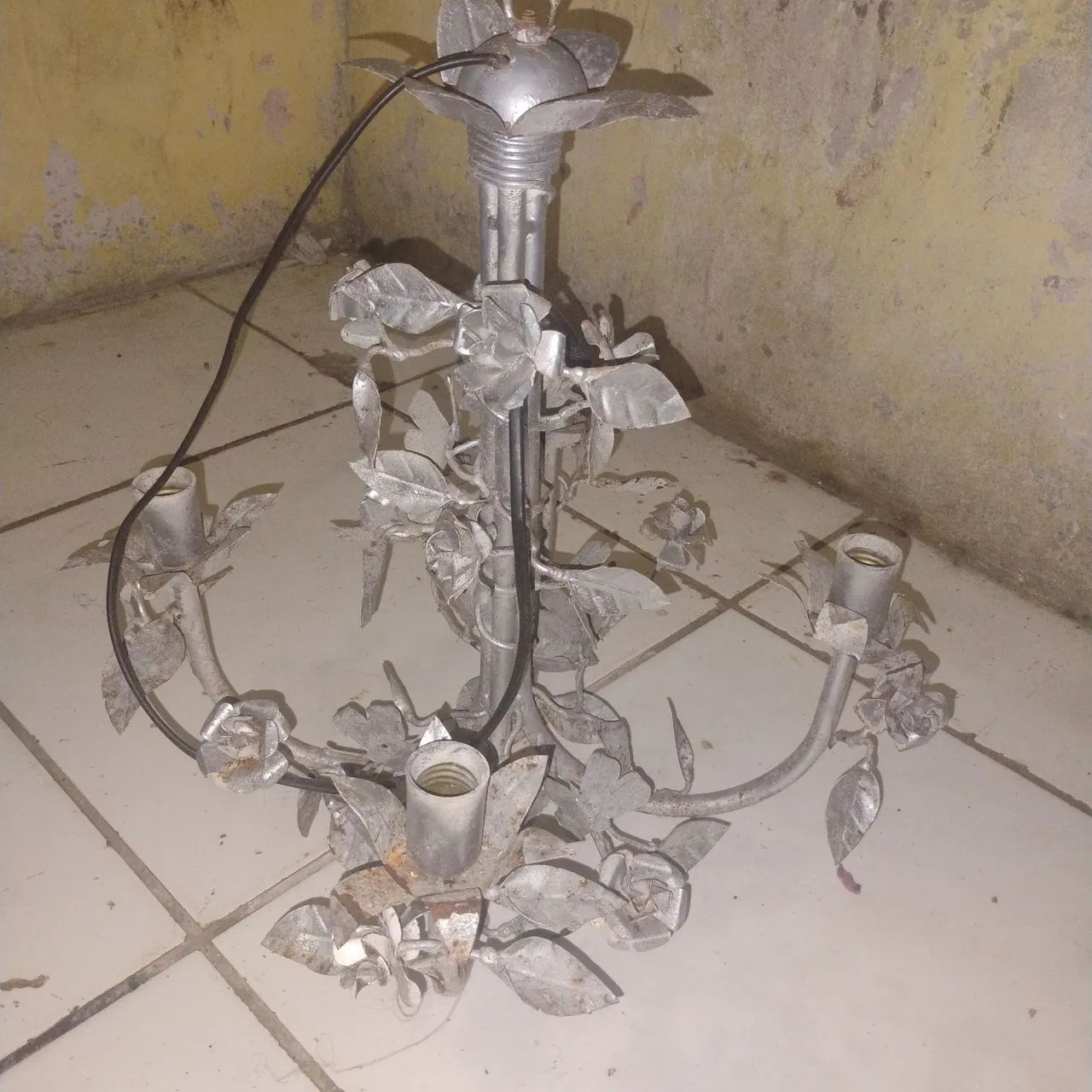 Luminária de Ferro 