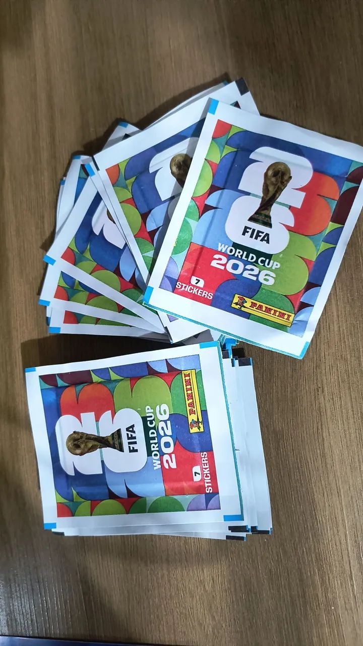 20 pacote figurinhas da copa 4 reais cada