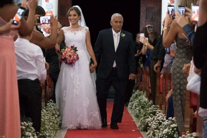 Vestido de noiva bordado - Foto 2