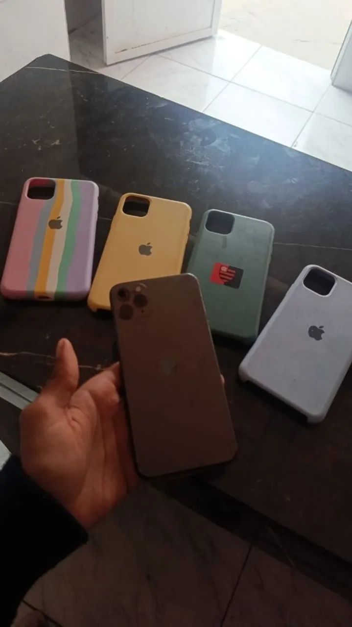Vendo iPhone 11 pro max  - Foto 4