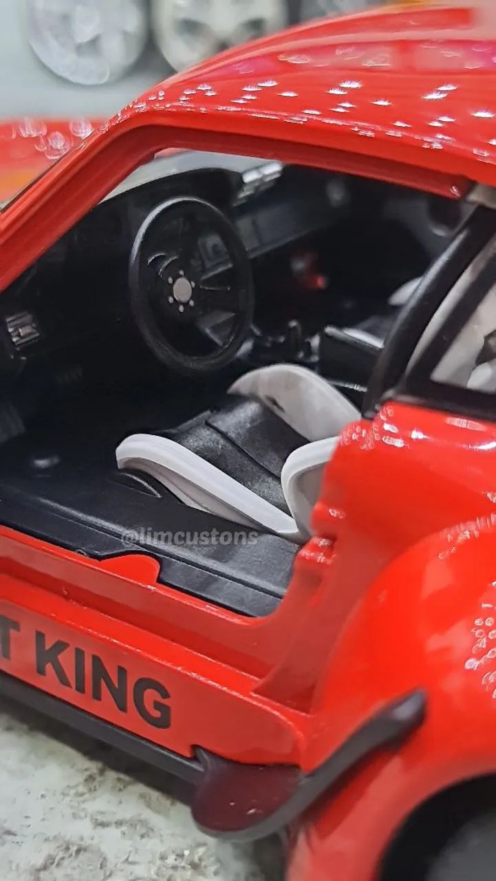 Miniatura Coleção 1:24 - Porsche 911 T  - Foto 5