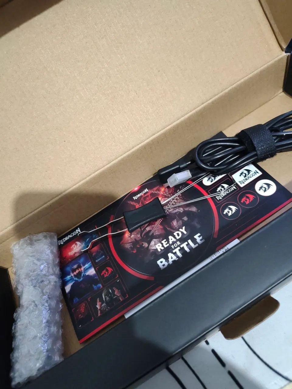 Teclado Redragon Fizz ARGB PRETO - Foto 4