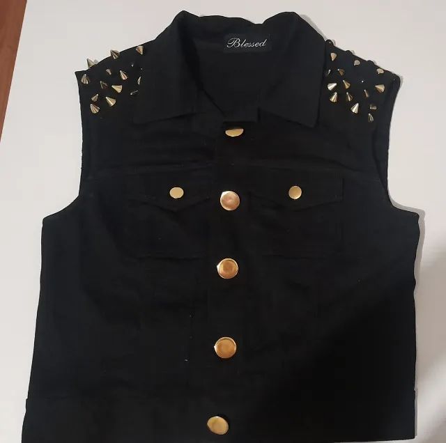 Colete feminino estiloso