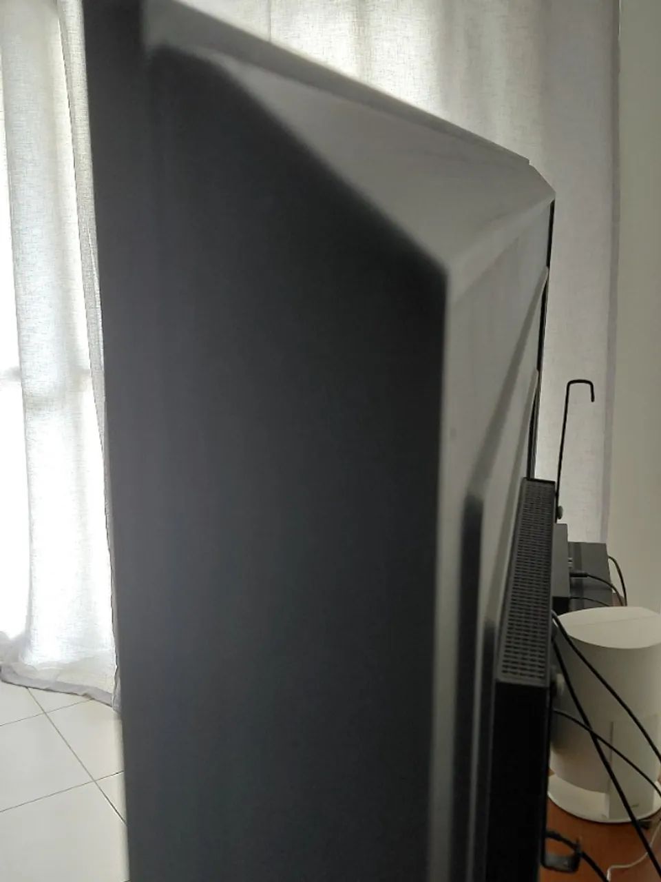 Televisão PHILIPS 65 pol. + BRINDE DVD BLUERAY LG - Foto 4