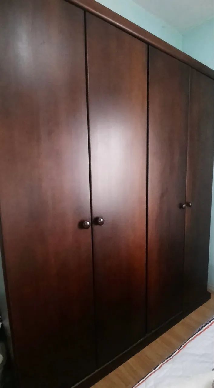 Guarda-roupa 
