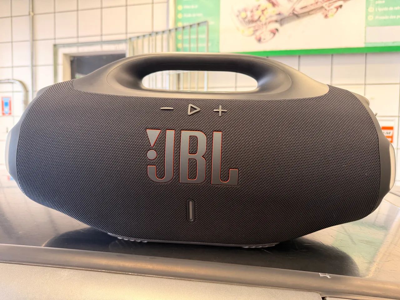 Boom box4