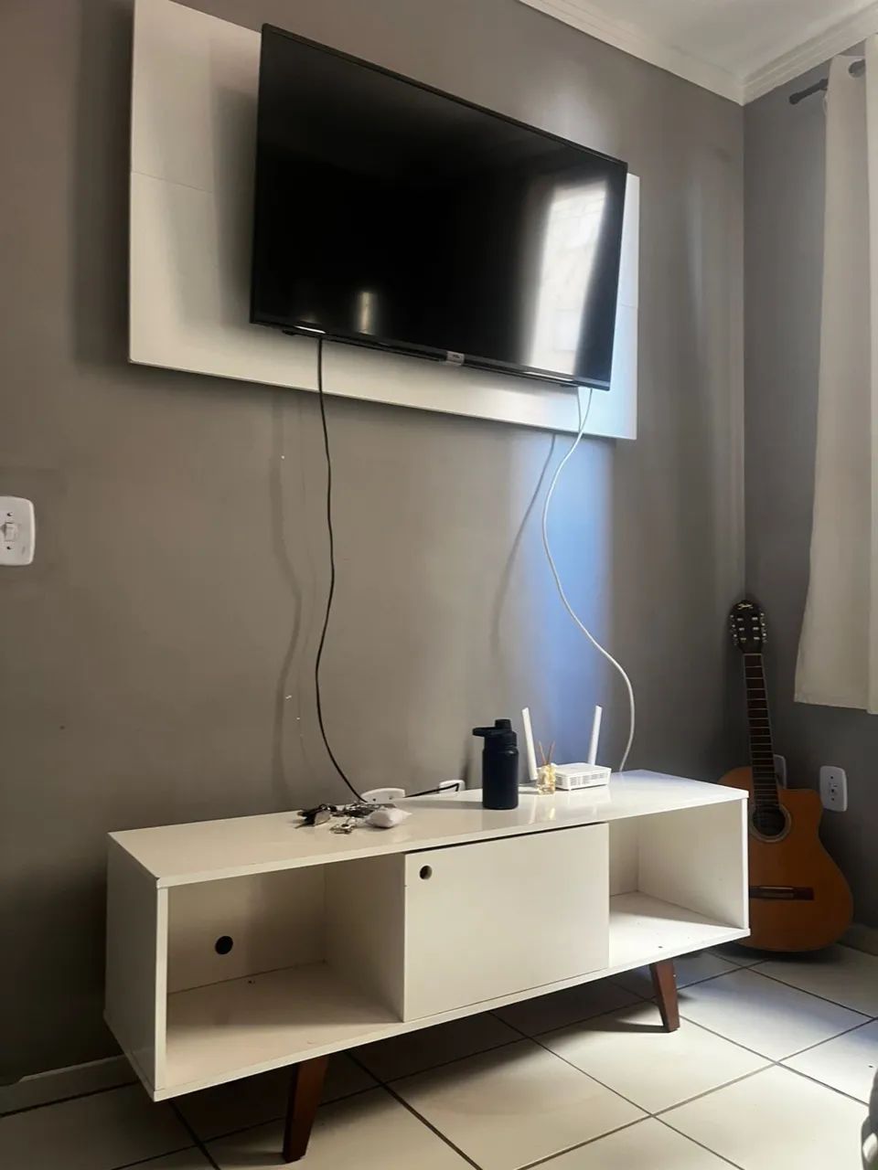 Retro White Rack 1.20 m with Panel