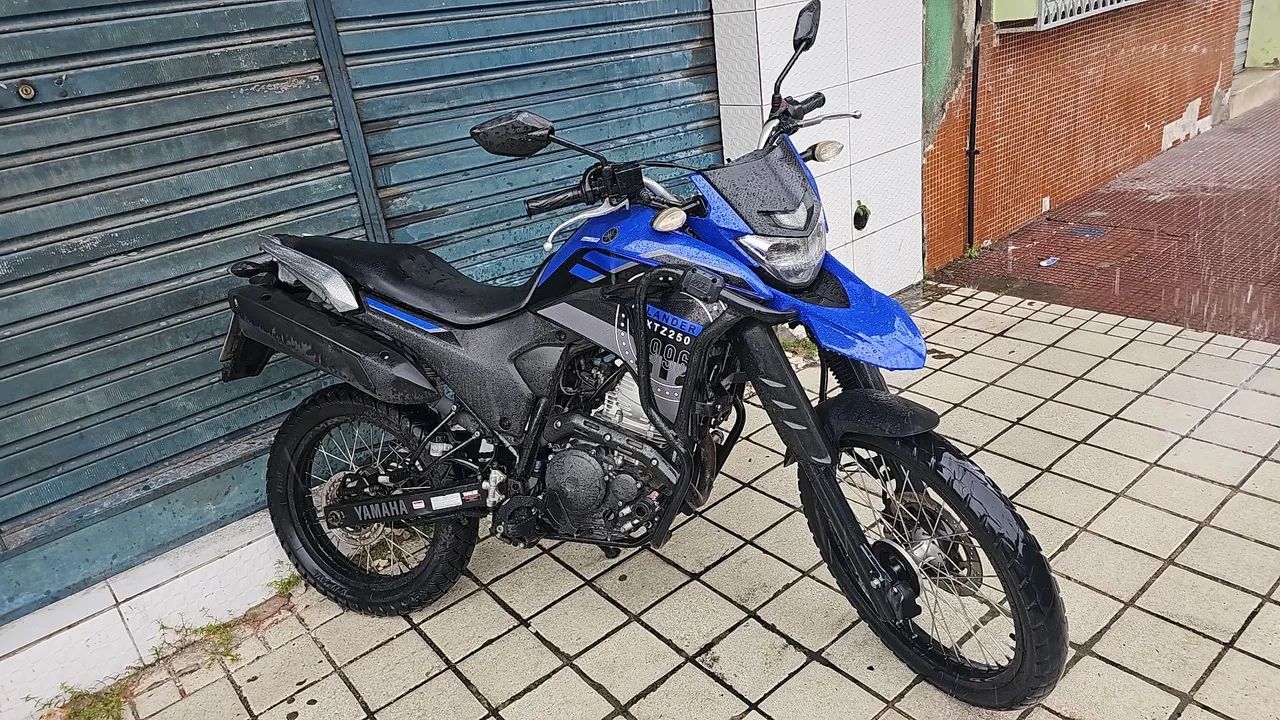 Lander 250