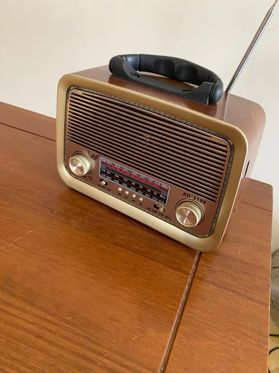 Caixa de som + rádio - Foto 5