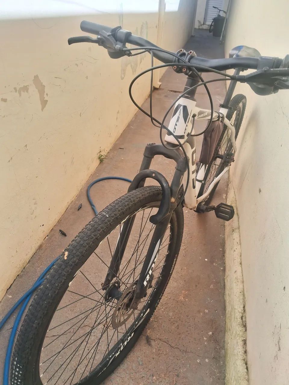 Bicicleta aro 29 - Foto 2