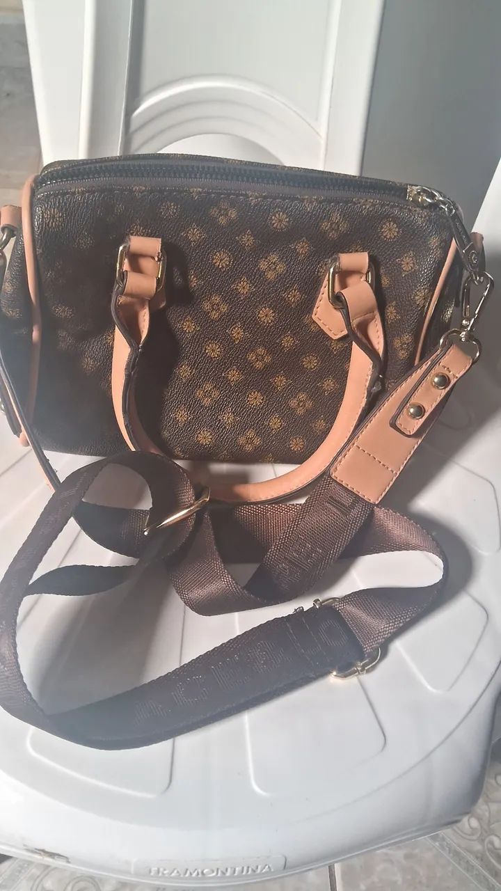 bolsa lance lore