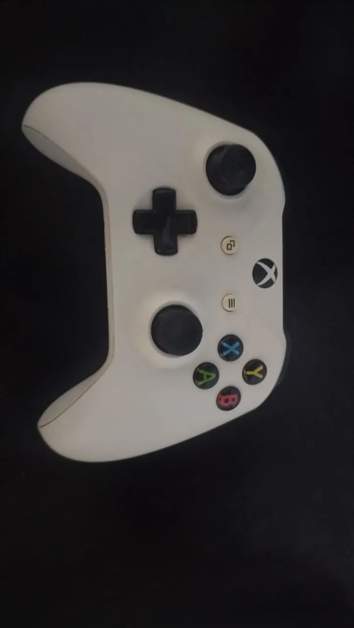 TROCO OU VENDO XBOX ONE S - Foto 3
