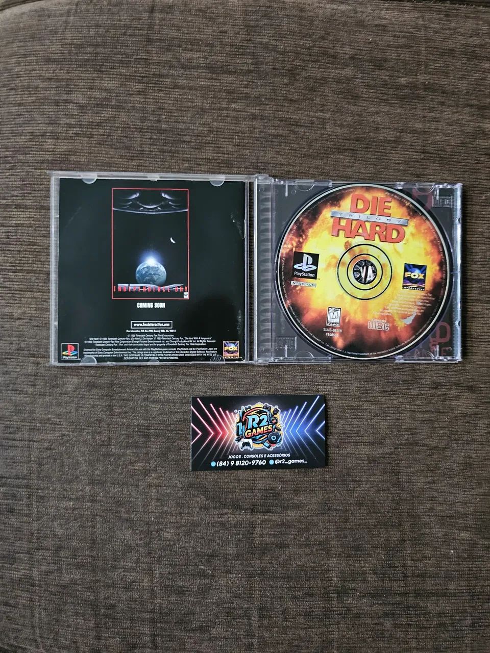 DIE HARD TRILOGY (PS1) JOGO - Foto 3