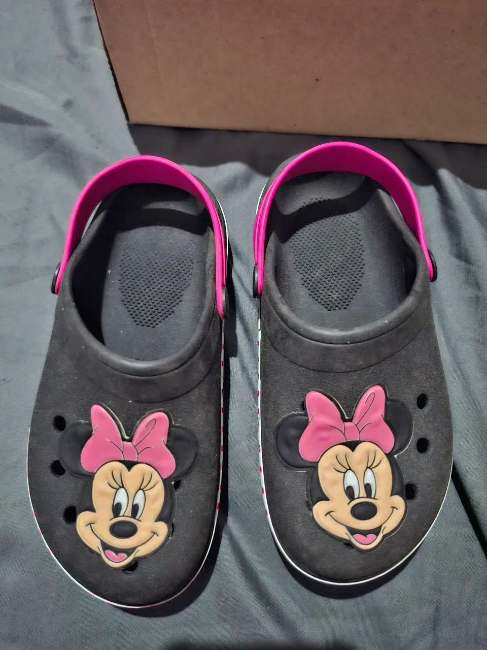 Crocs minnie, tamanho 29