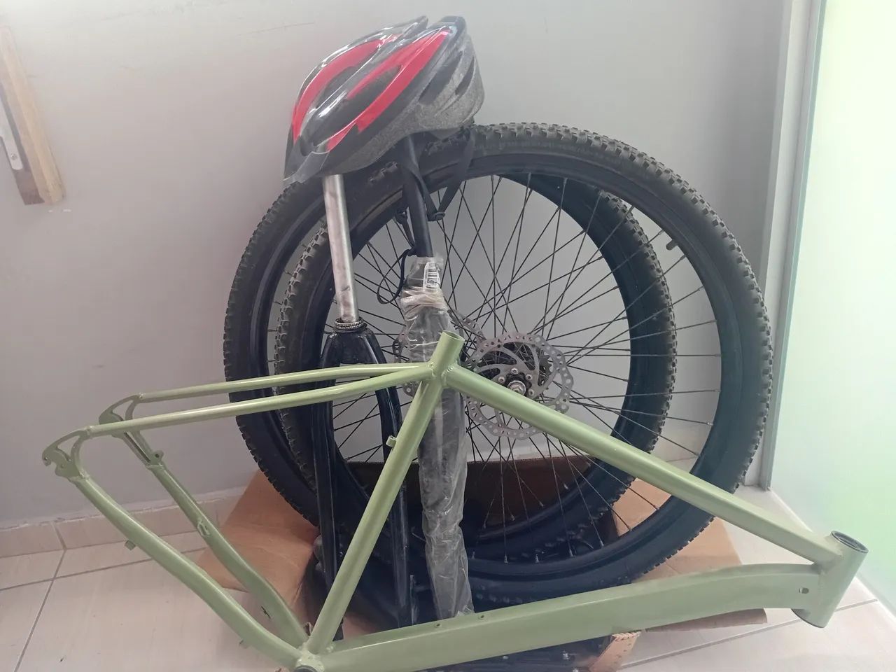 Bicicleta alumínio aro 29 quadro 21 - Foto 2