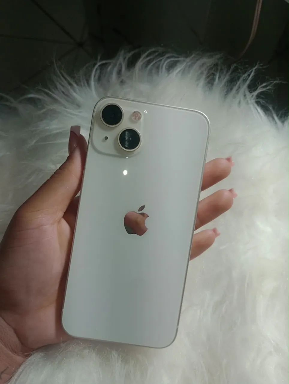 Vendo iPhone 13 sem marcas de uso 