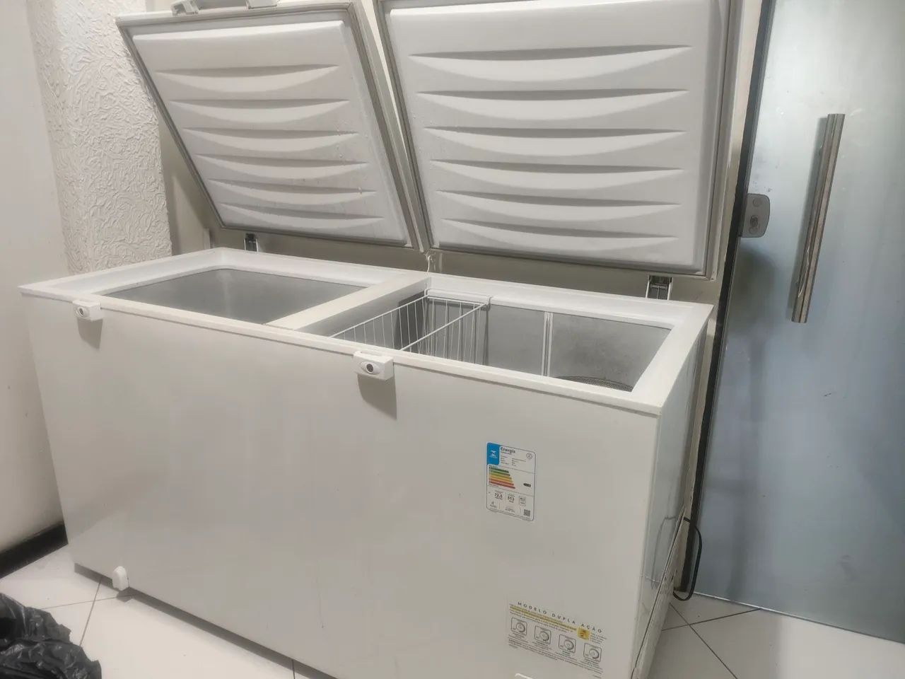 Freezer horizontal com 2 portas. - Foto 2