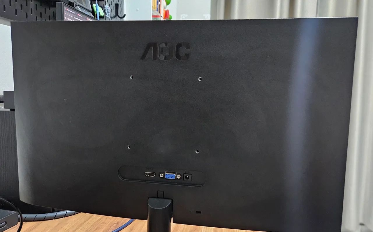 Monitor AOC Full HD 100hz - Foto 3