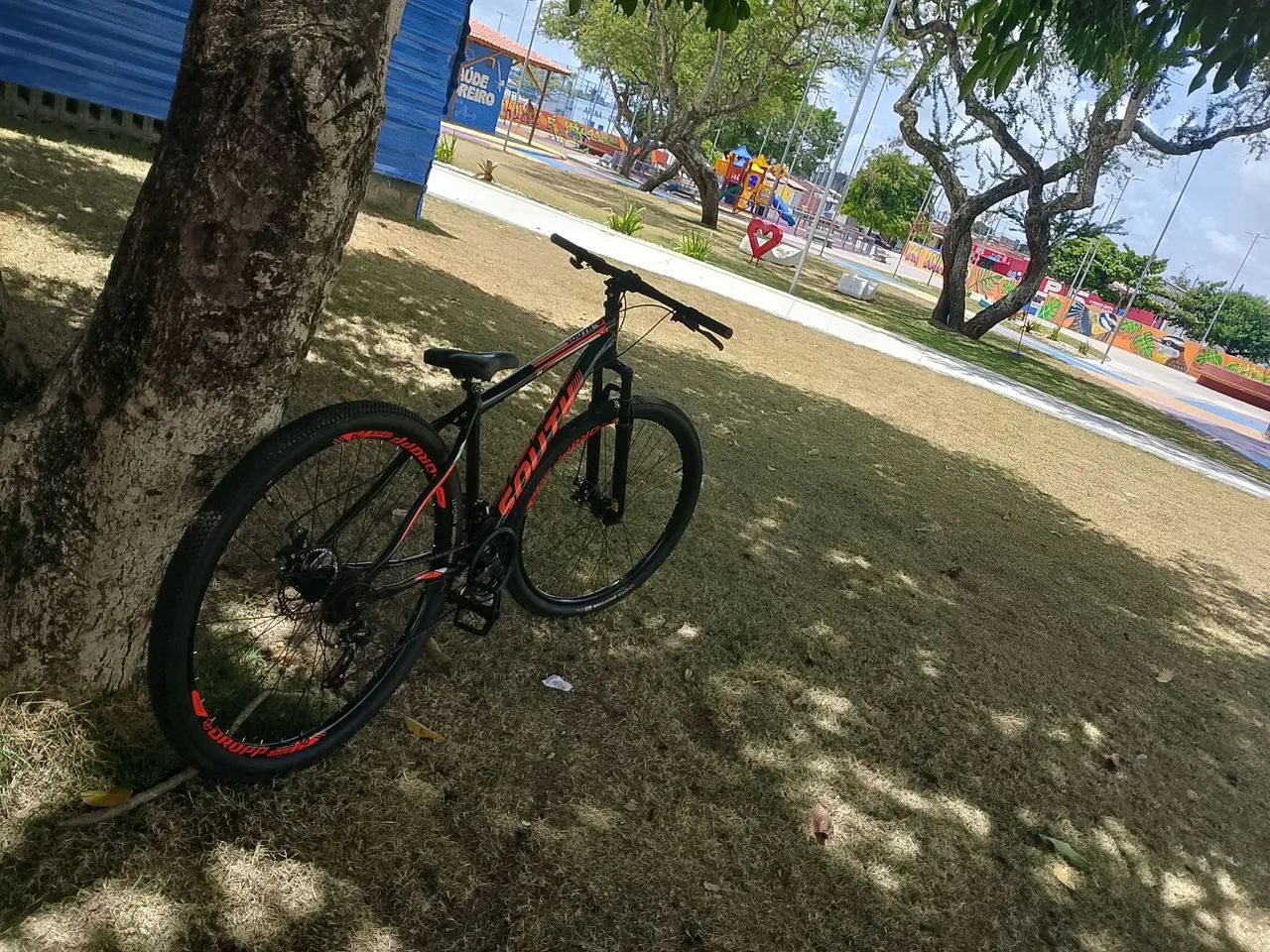 bicicleta aro 29 seminova - Foto 3