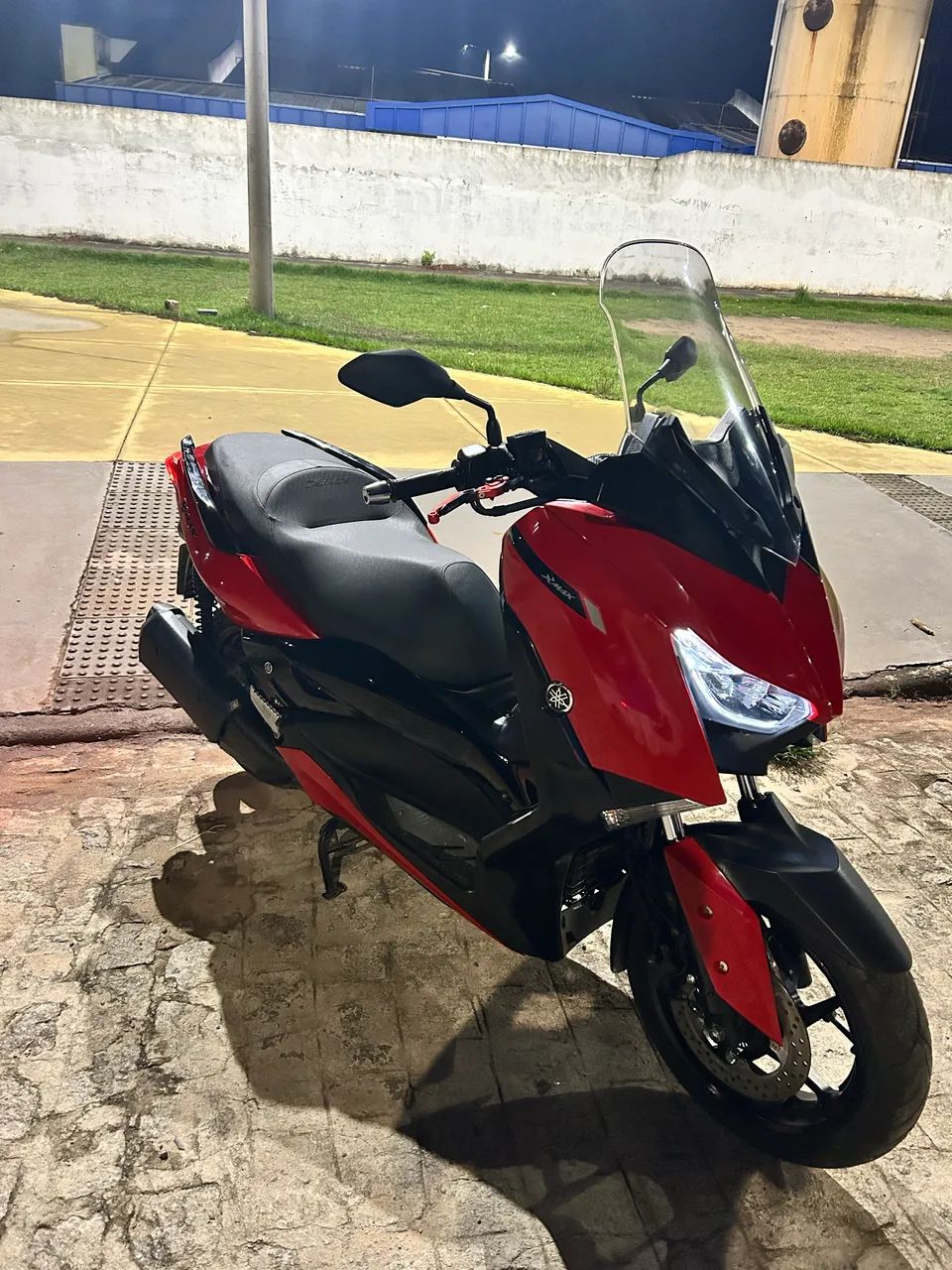 Xmax 250 2024 7900 km - Foto 4