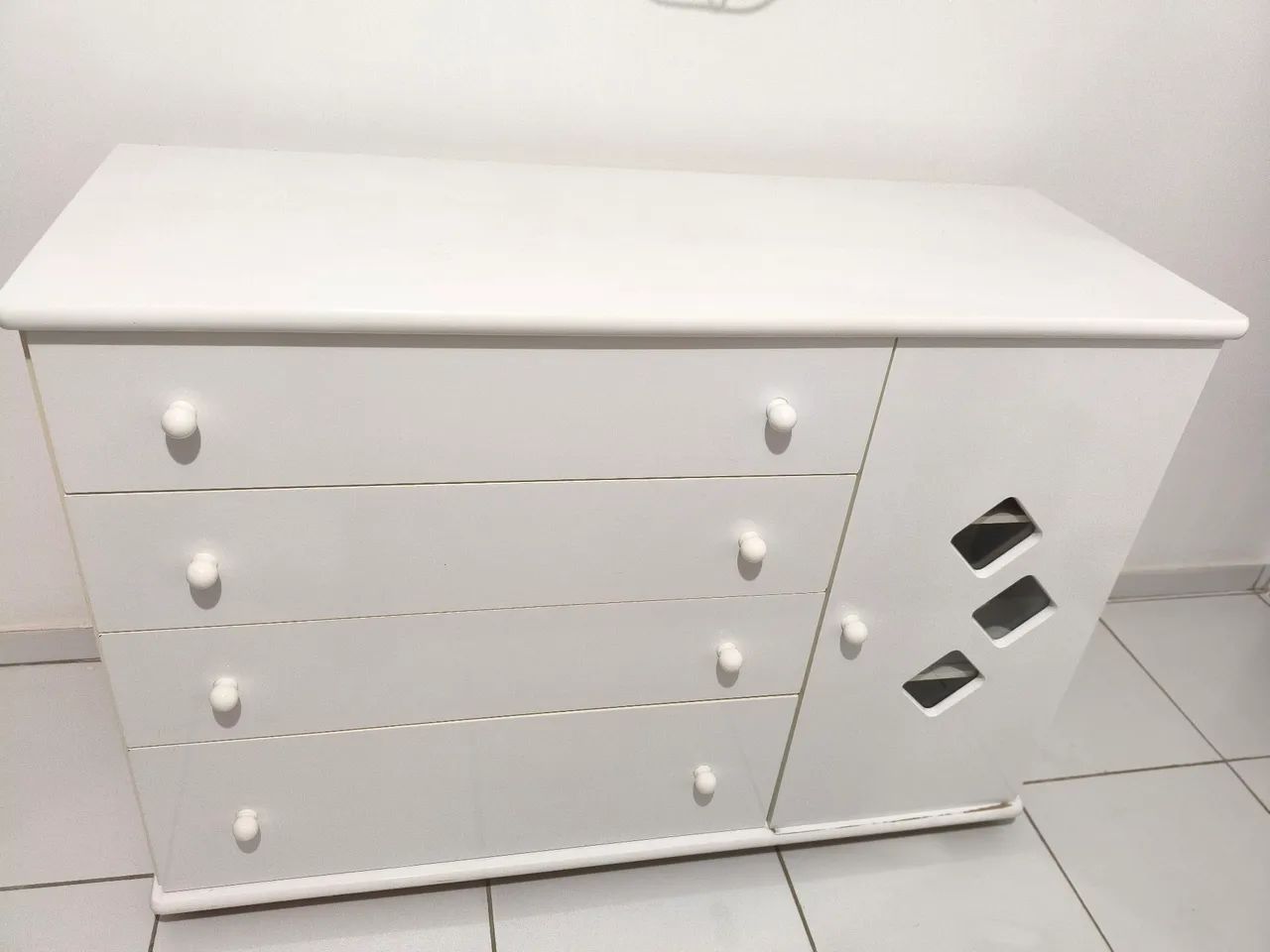 CÔMODA NOVÍSSIMA 