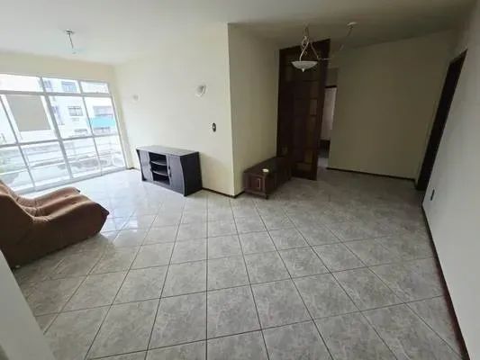 Apartamento 3 Dormitórios (1 Suíte) no Bairro Canto - Florianópolis. - Foto 2