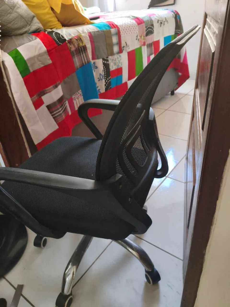 Cadeira de escritório - PRA VENDER LOGO - Foto 3