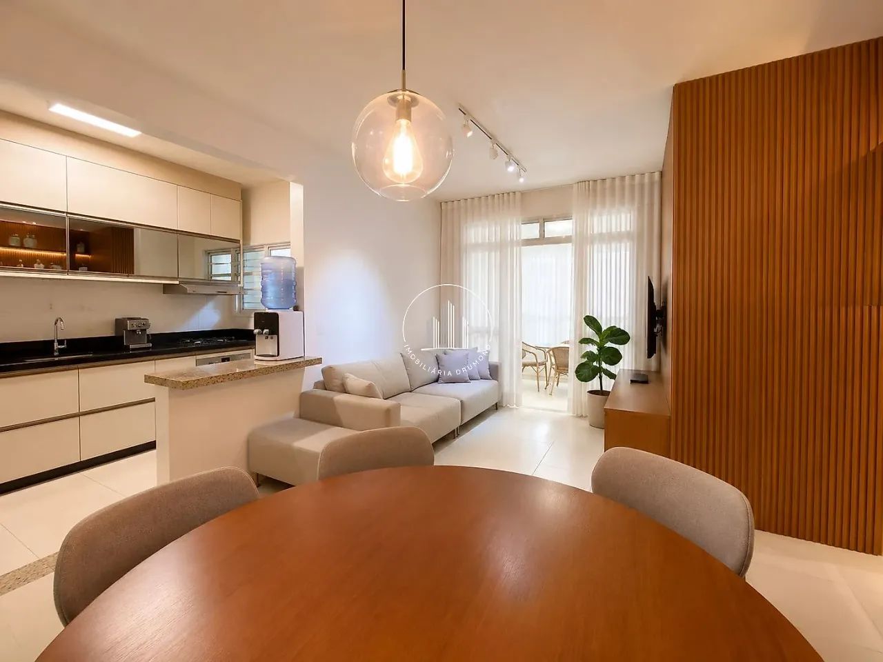 Apartamento 2 Quartos com 1 Suíte e 75m² - Coqueiros - BRN - Foto 4