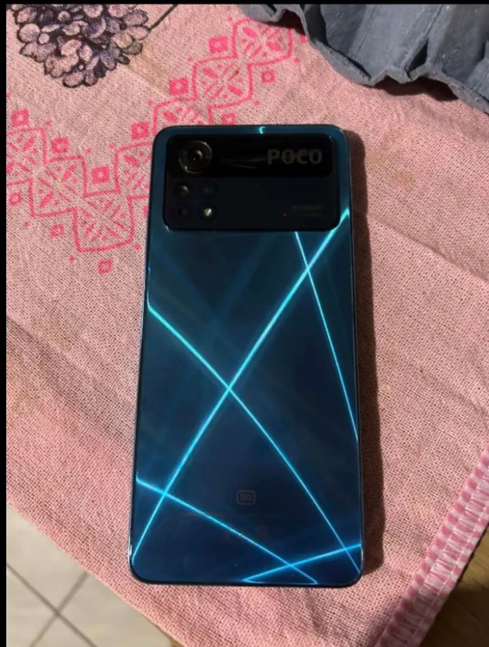 VENDO POCO X4 PRO 256 GB MUITO BEM CONSERVADO !!!