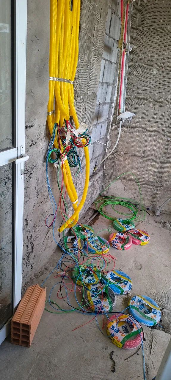 Eletricista Eletrotécnico Disponível, SP CAPITAL  - Foto 5