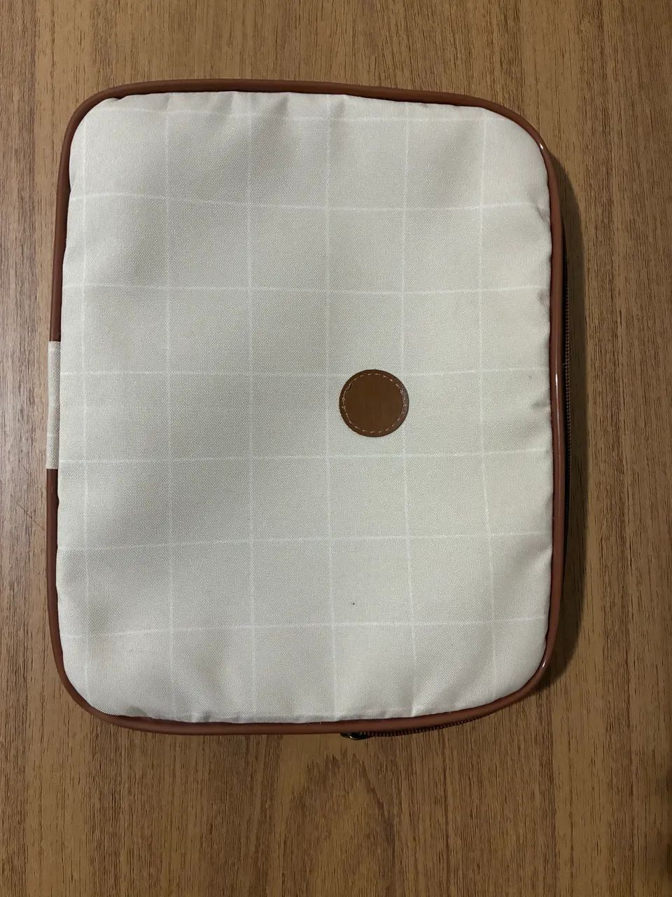 Necessaire