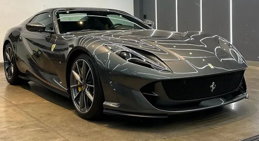 Ferrari 812 GTS 6.5 V12 800cv 2024 - Foto 2