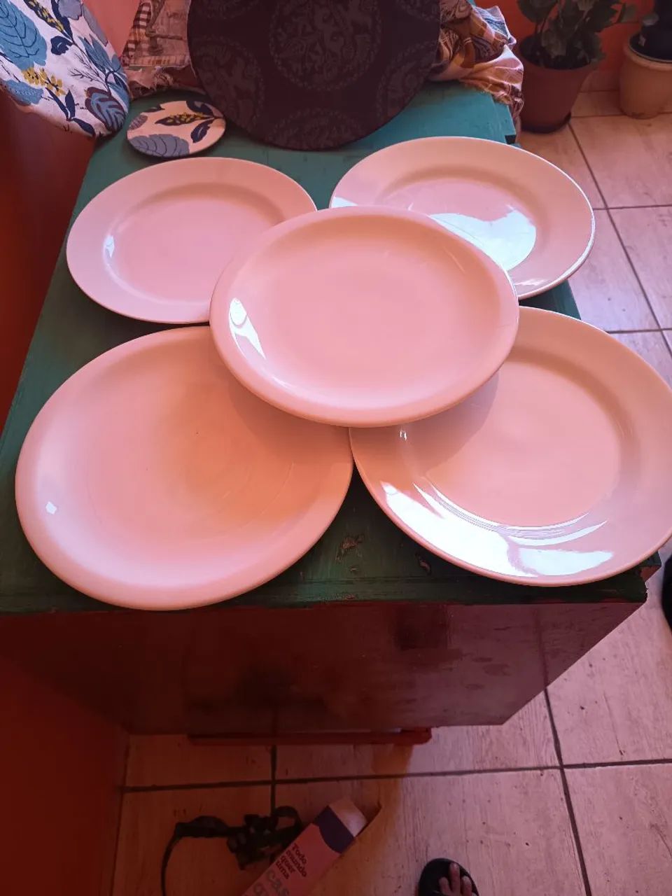 Pratos brancos  - Foto 3