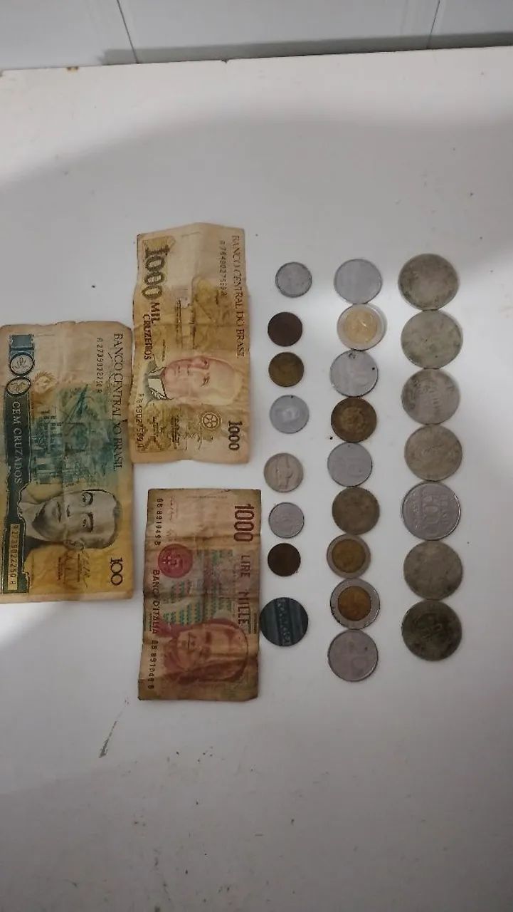 Moedas antigas Preço a negociar!!