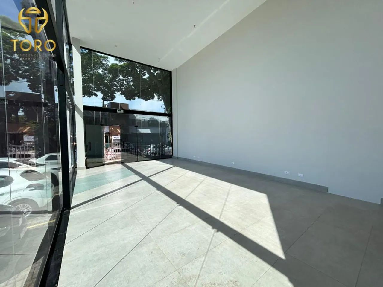 Aluga-se sala comercial na Rua Nassid Haddad esquina com Rua Princesa Isabel em Maringá-Pr - Foto 5