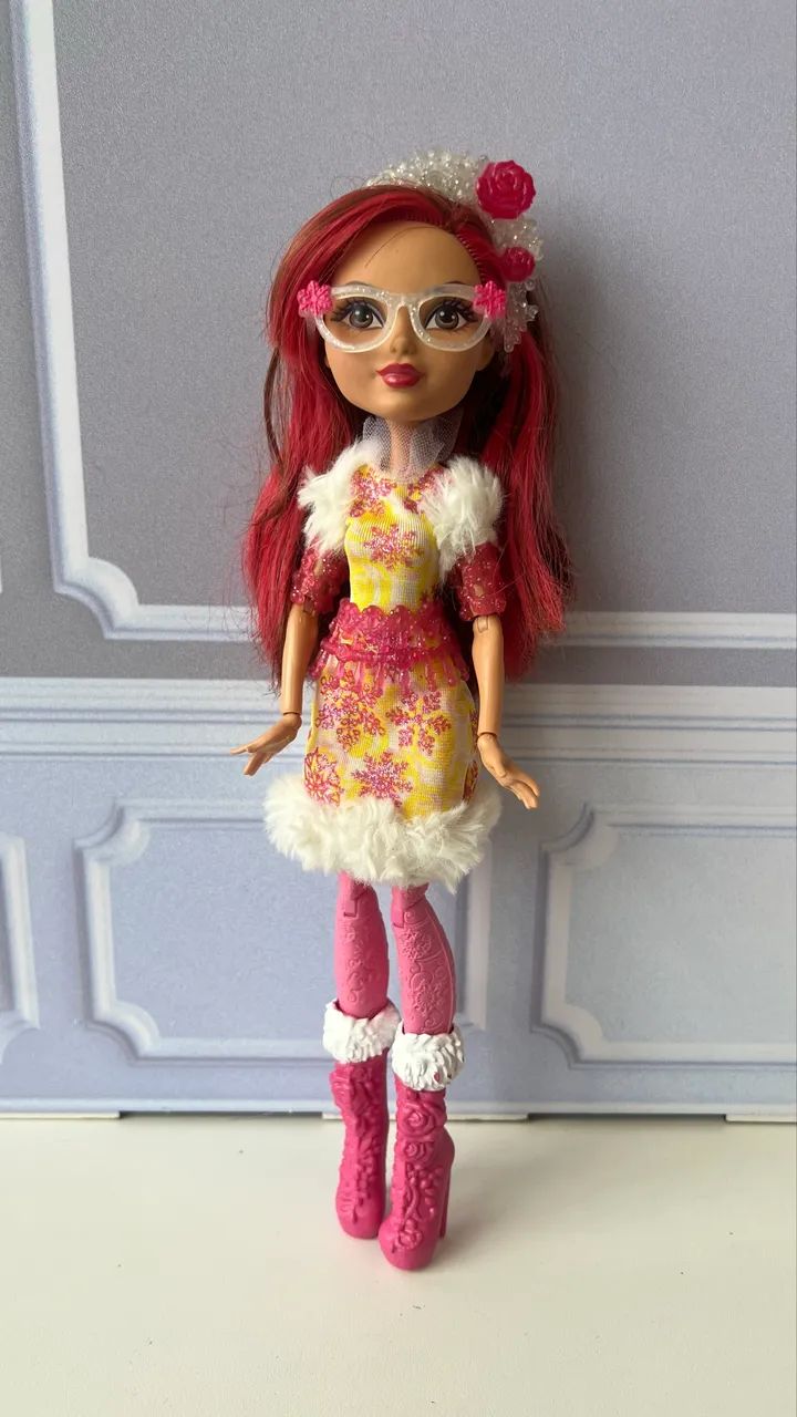 Boneca Rosabella Beauty - Epic Winter - Ever After High