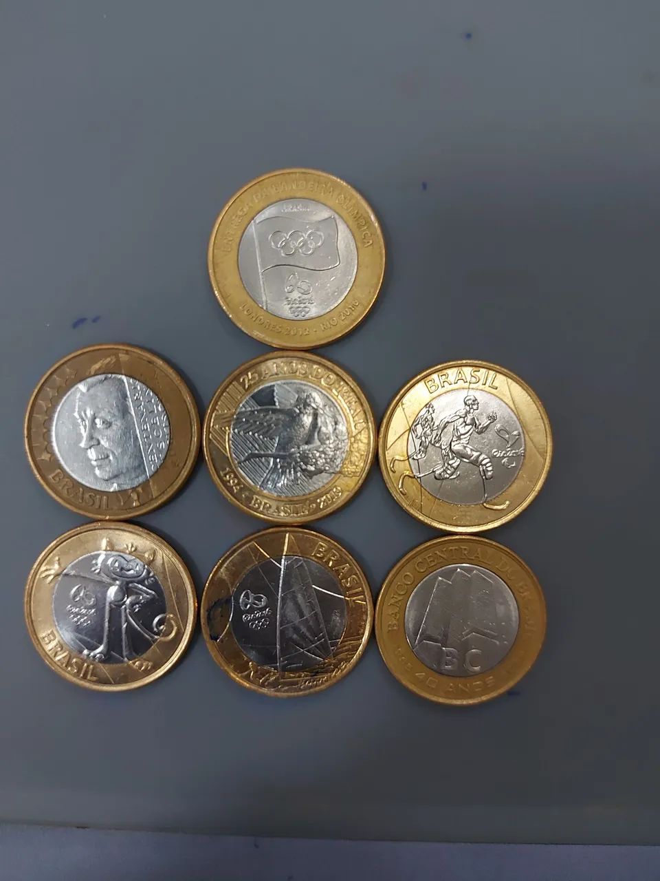 Kit com 7 lindas moedas para colecionador 