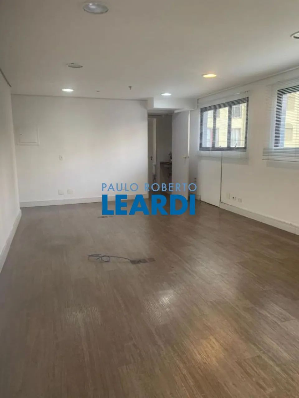 CONJ. COMERCIAL - VILA CLEMENTINO - SP