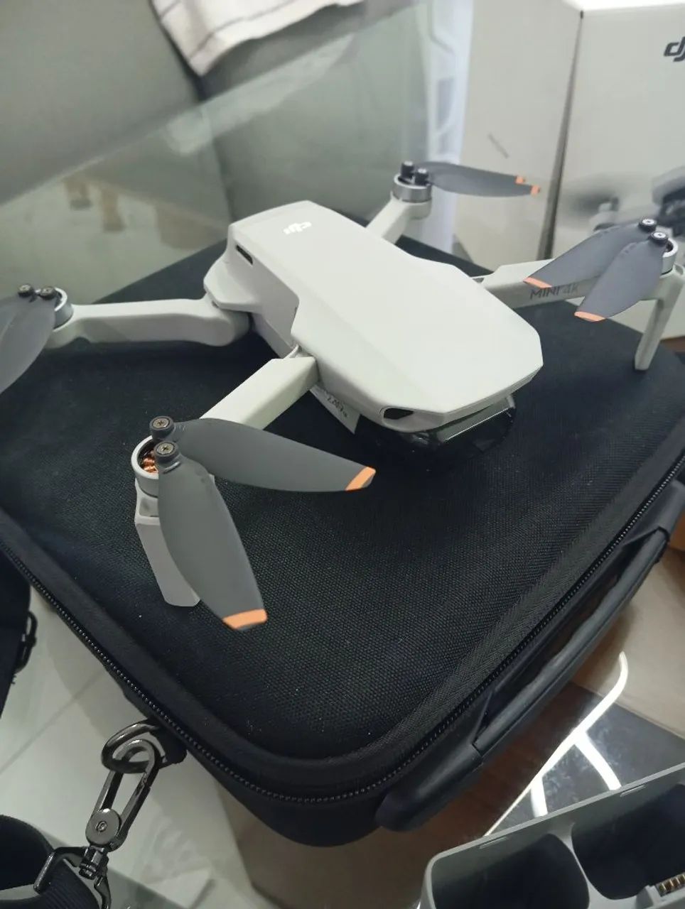 Drone dji mini 4k completo 4 baterias  - Foto 3