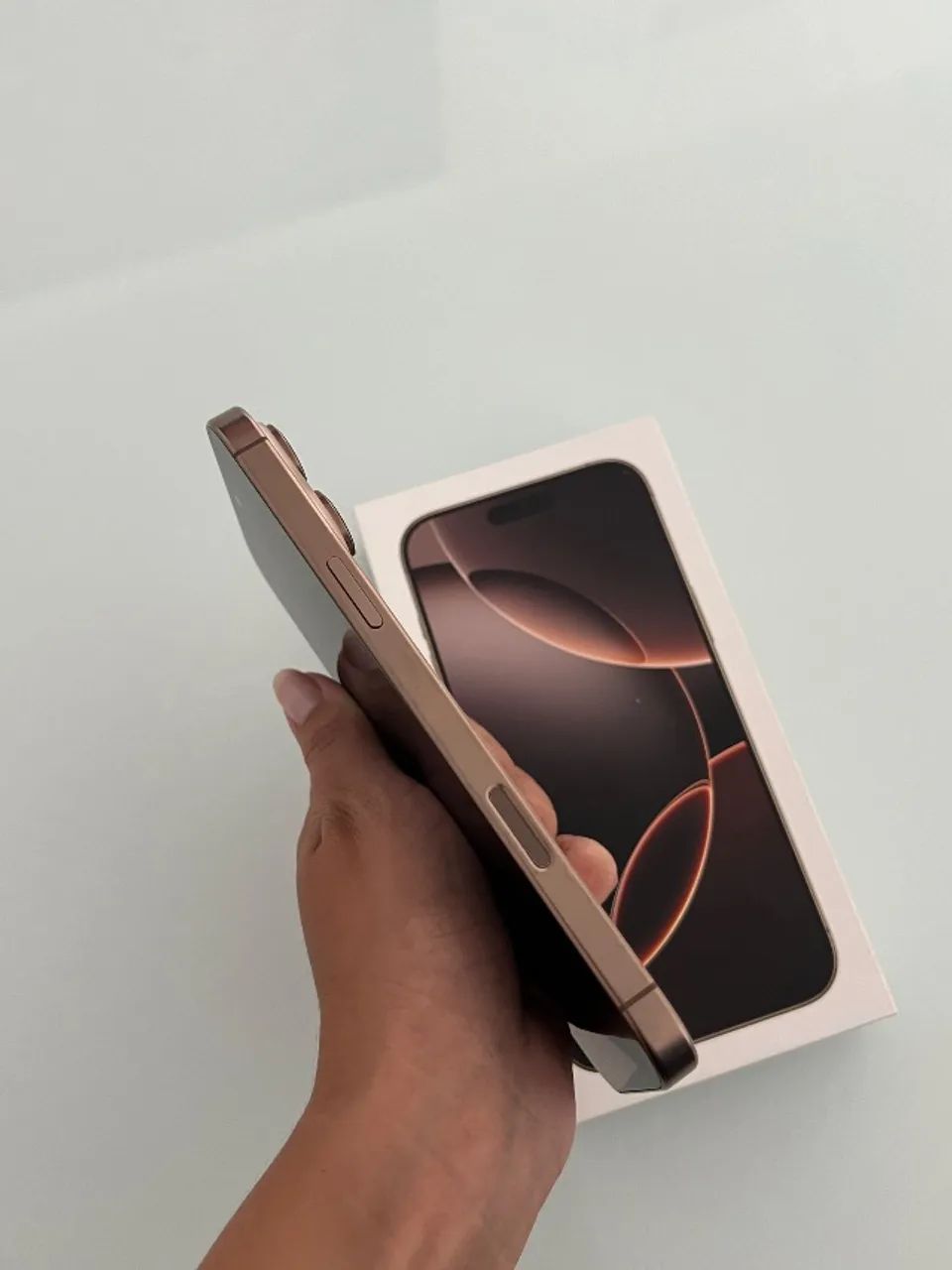 iPhone 16 pro max 256 gb desert  - Foto 3