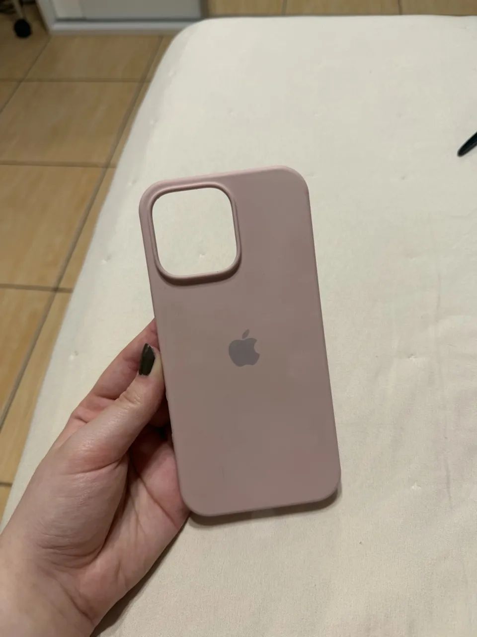 Capa iPhone 16 pro max rosa