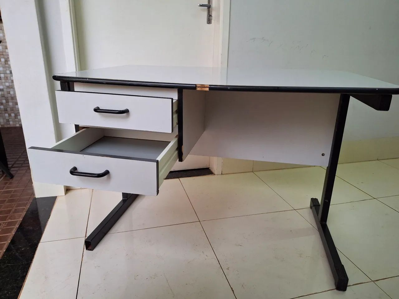 Mesa de escritório  - Foto 3